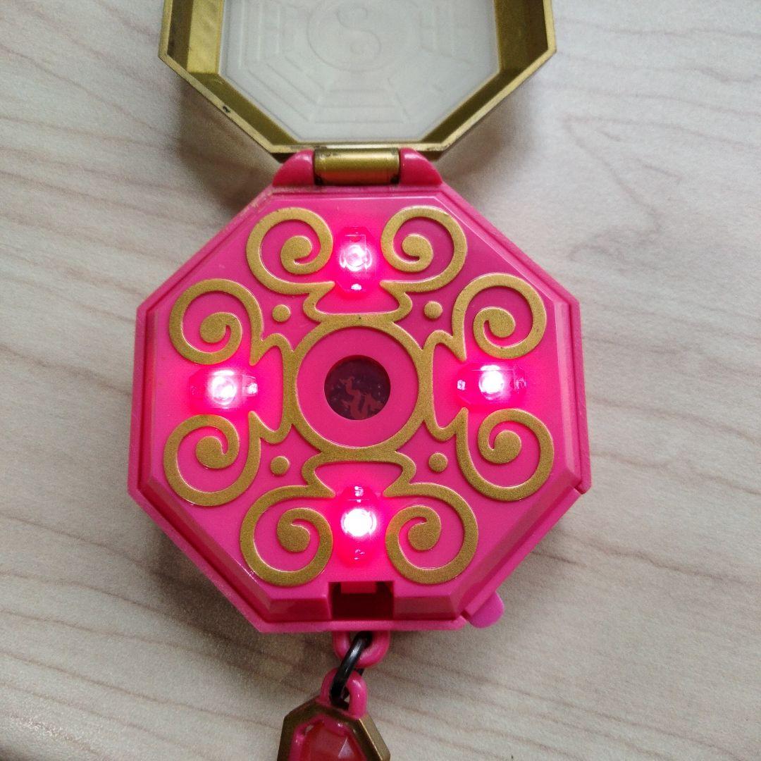 希少　タカラトミー　 Dr.リンにきいてみて！ リン風水八卦パクト