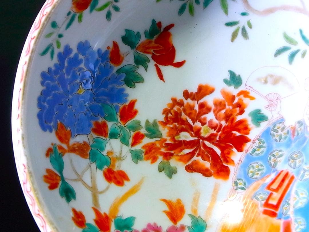 E869 】 超名品 明治元年～明治八年 八代深川栄左衛門 陽刻花々文桃形