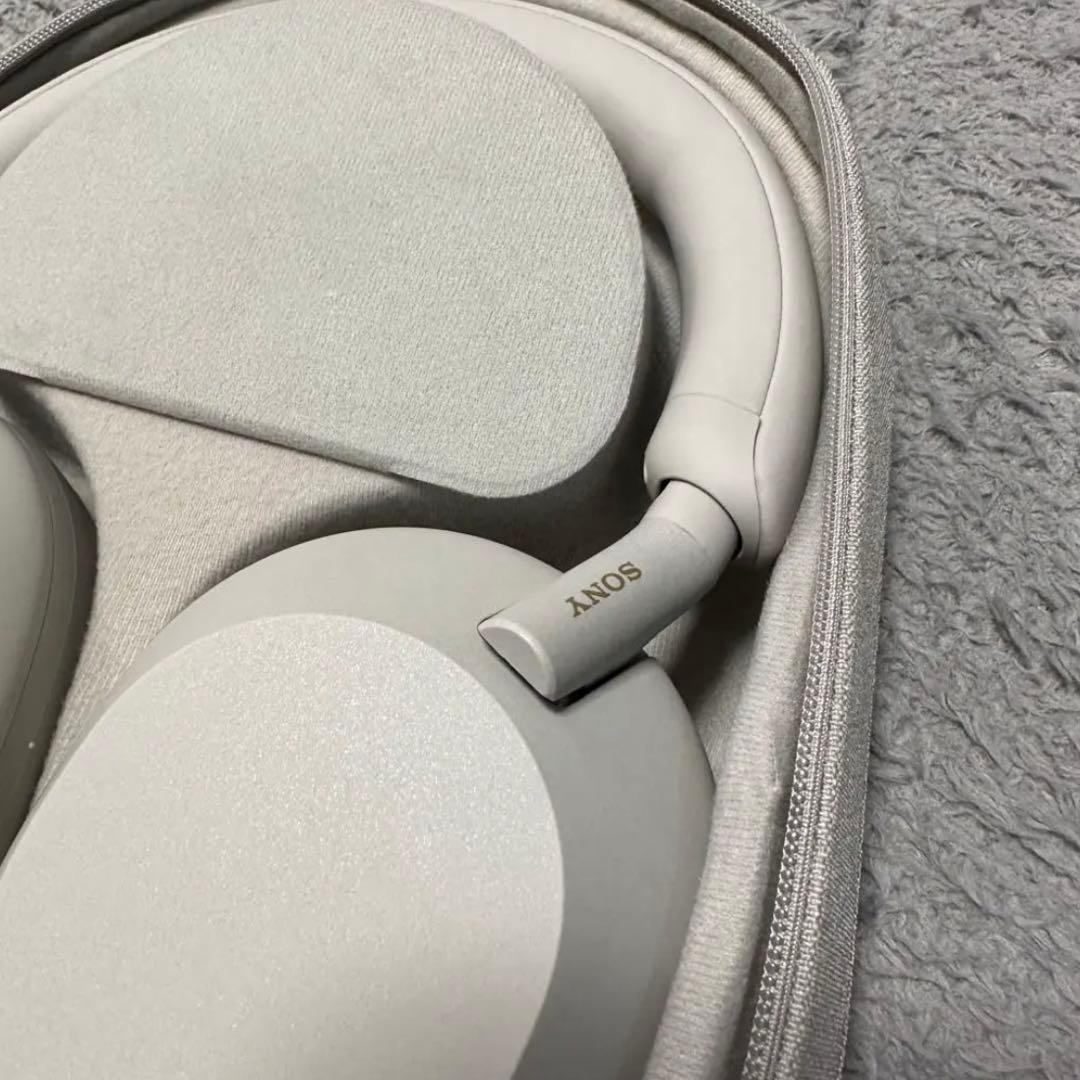 SONY ヘッドホンWH-1000XM5 プラチナシルバー - メルカリ
