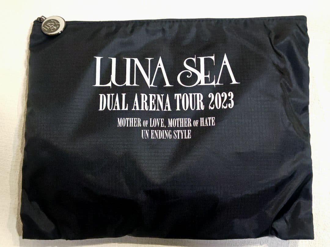 LUNA SEA トラベルポーチセット 銀テープ付き - メルカリ
