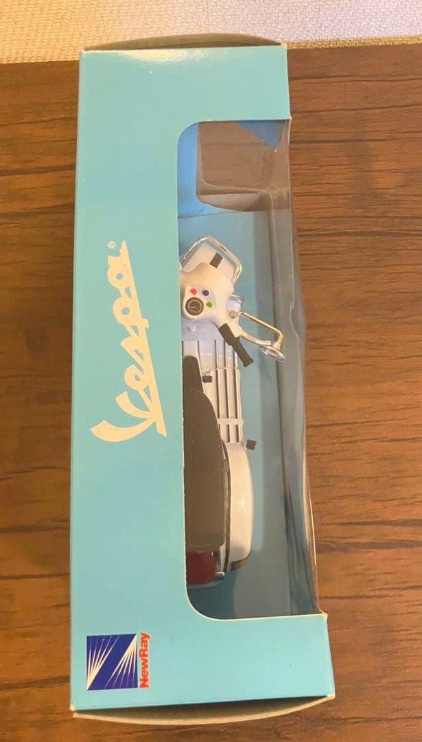 松田優作 探偵物語モデル Vespa P200E ダイキャストモデル 1:12 - メルカリ