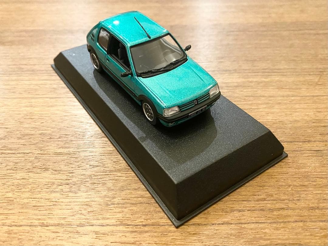 新品 1/43 ノレブ プジョー 205 GTI グリフェ 1990年 グリーン