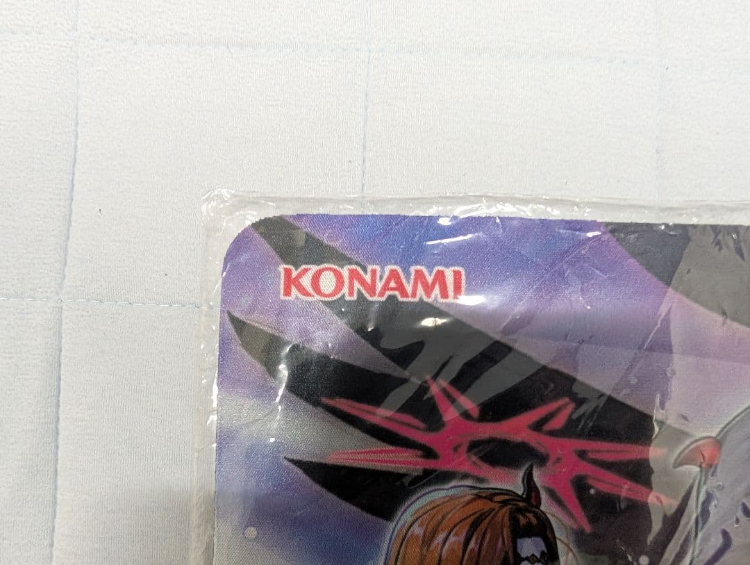 黎明の堕天使ルシフェル　遊戯王 デュエルモンスターズ 　プレイマット　アジア限定