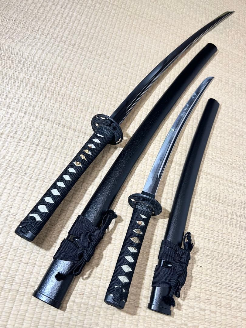 模造刀 太刀 脇差し 2本セット！　※刀身に樋あり（バラ売り不可）【M02】
