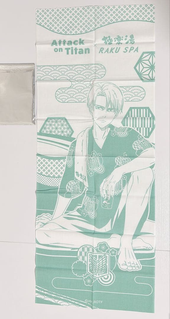 進撃の巨人　リヴァイ　アクリルスタンド　サウナ　極楽湯　缶バッジ　手ぬぐい