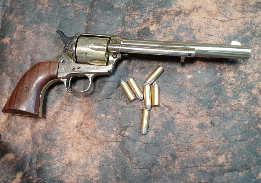 CMC コルト　SAA.45 ピースメーカー　リボルバー金属モデルガン