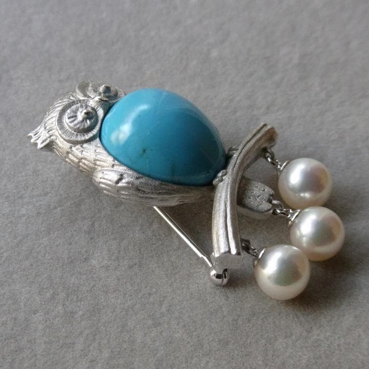 ターコイズとパール 梟（フクロウ）のブローチ/ペンダント ふくろう