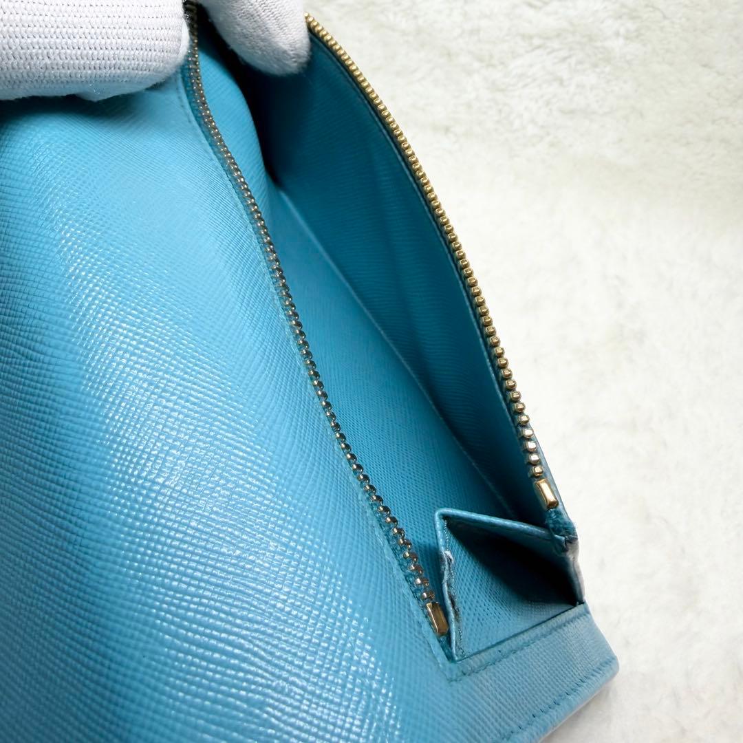 美品 PRADA プラダ サフィアーノレザー 二つ折り 長財布 ターコイズブルー