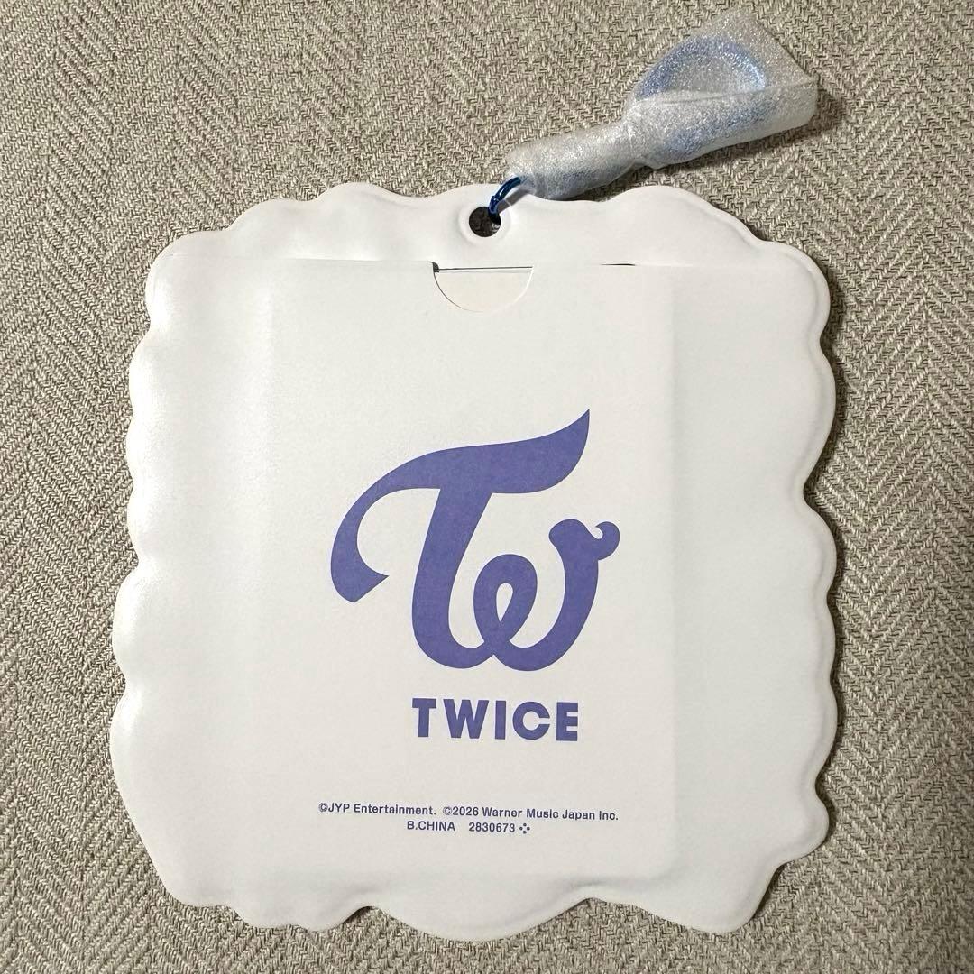 TWICE カードホルダー ( ツブリー ツウィ ) - メルカリ