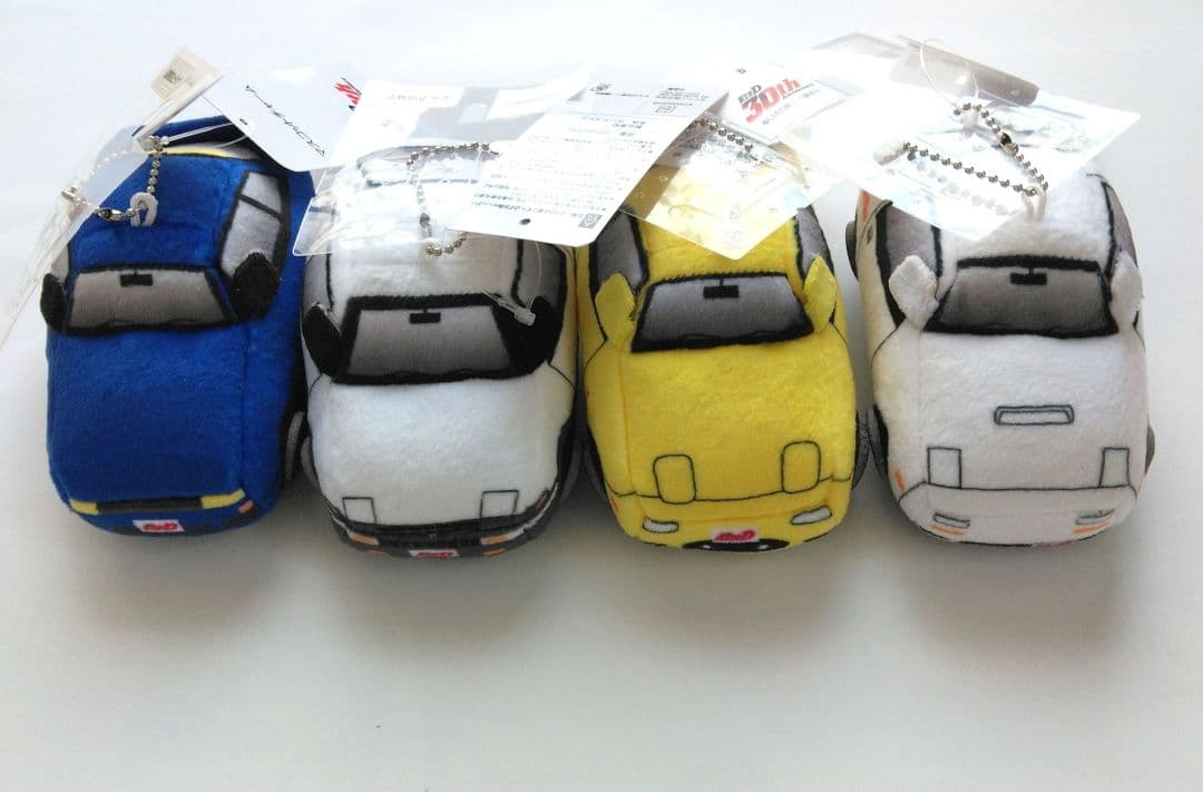 新品。数量限定。 頭文字Dマスコットチャーム 4個セット ぬいぐるみキーホルダー