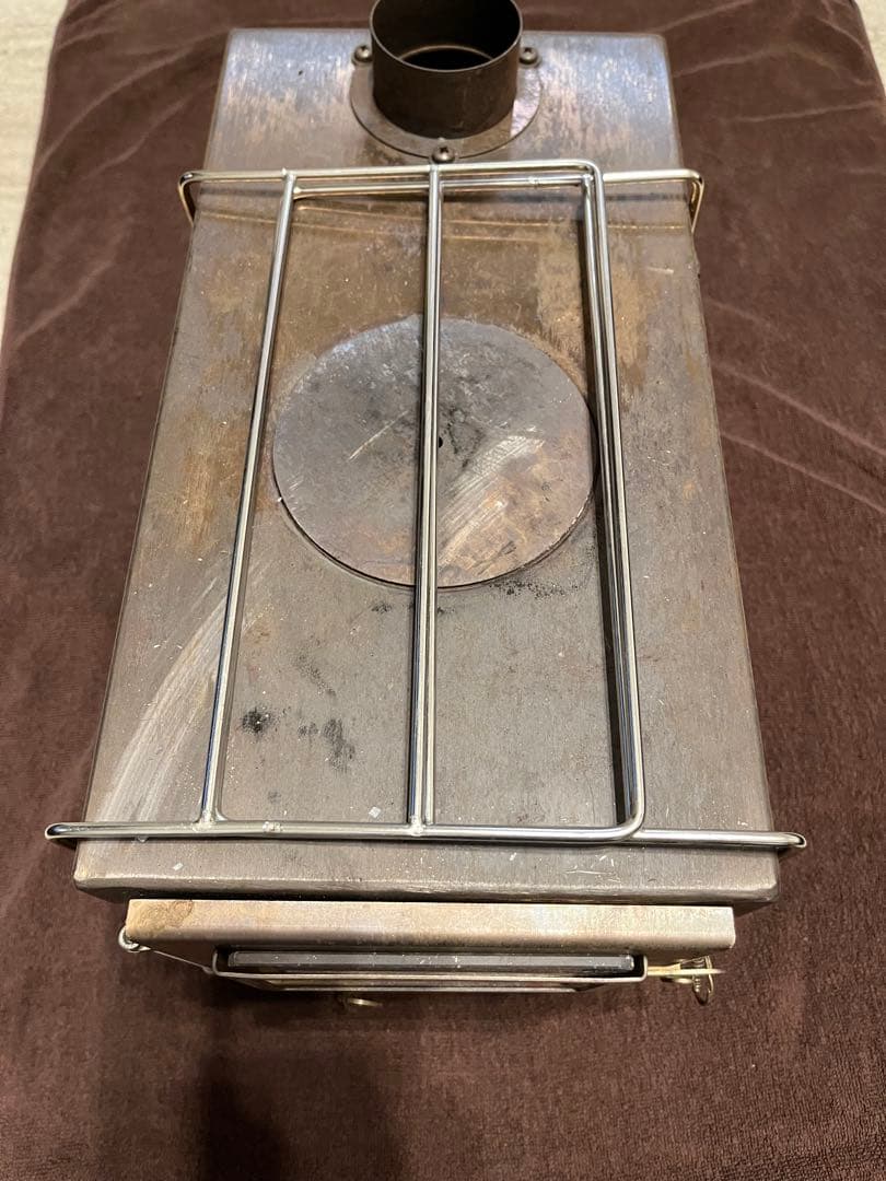 【定価17,710円半額以下！】FIELDOOR 薪ストーブ 2面ガラス窓