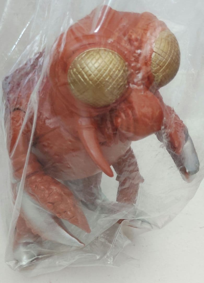 マーミット ビニパラシリーズ メガヌロンソフビ - メルカリ