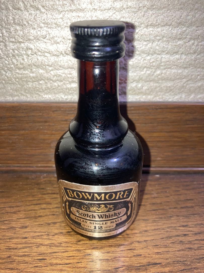 超絶激レア　特級ボウモア12年黒ダンピーミニチュア50ml液面良好！ 超絶激レア 特級ボウモア12年黒ダンピーミニチュア50ml液面良好！ 超絶