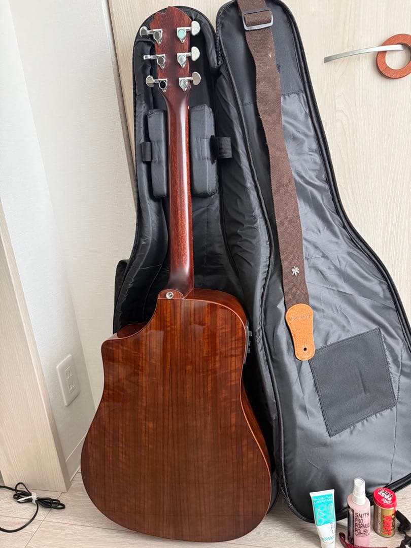 James J-600DCNAT アコースティックギター ケース付き エレアコ