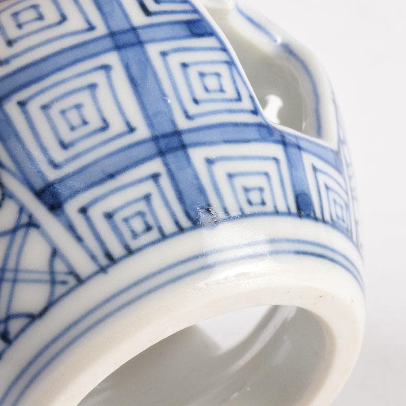 茶道具　京焼　平安昭阿弥造　染付　花草文　蓋置　共箱　V　8421