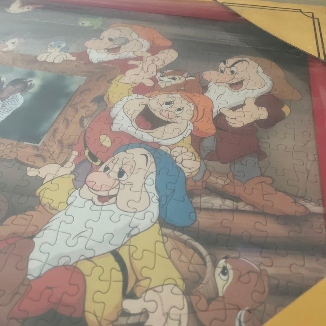 テンヨー ジグソーパズル 白雪姫 7人の小人 フレーム入り完成品 - メルカリ