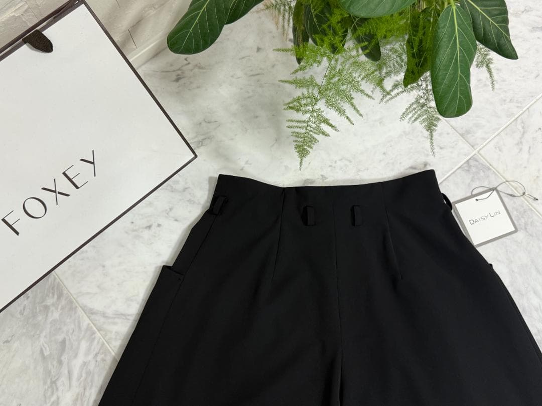 める'24年★未使用級★FOXEYフォクシーパンツ フレアキュロットⅡ40