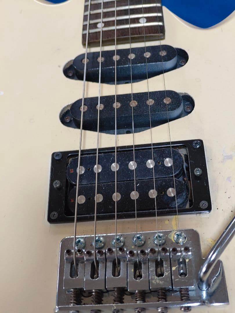 Yamaha RGX112J ホワイトエレキギター良い音が出ます Yamaha RGX112J