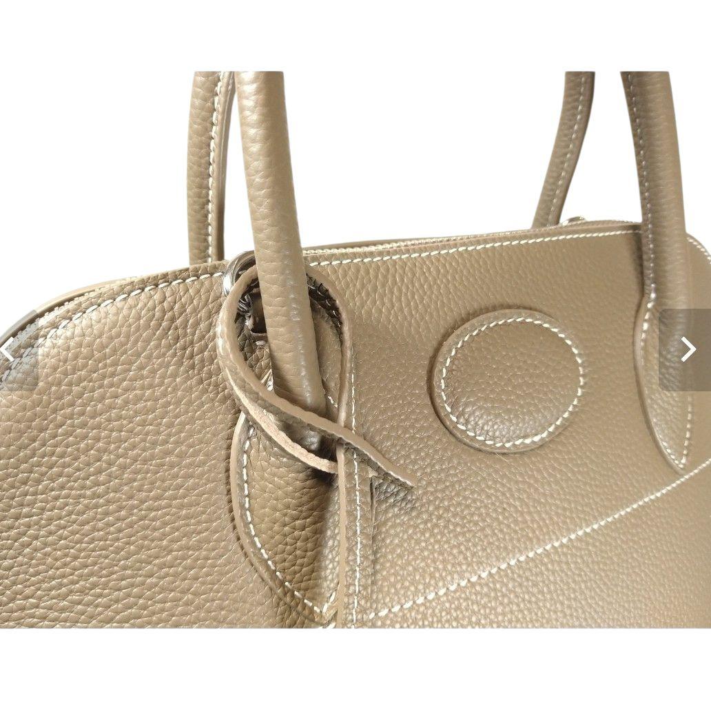 本革　ブガッティハンドバッグショルダーバッグ牛革