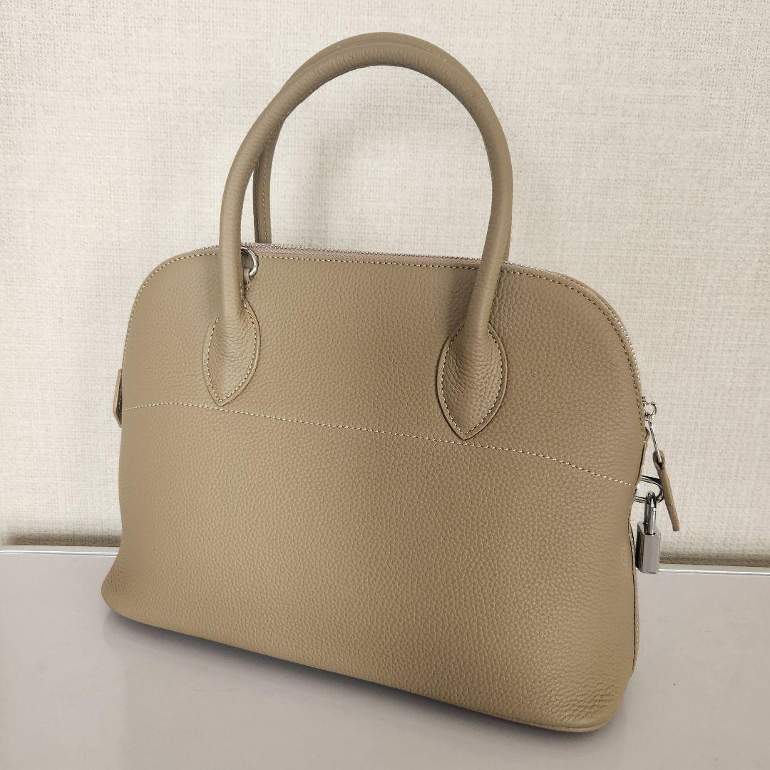 本革　ブガッティハンドバッグショルダーバッグ牛革