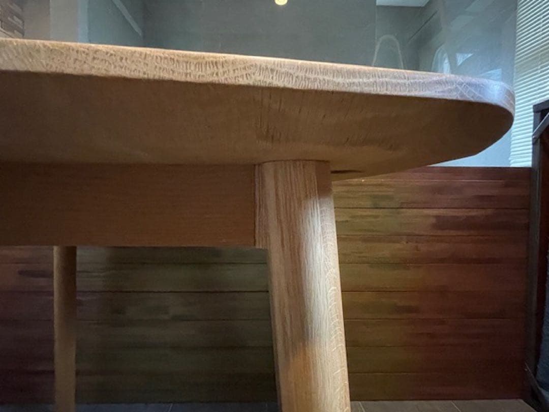 ウニコ　ソルク　テーブル