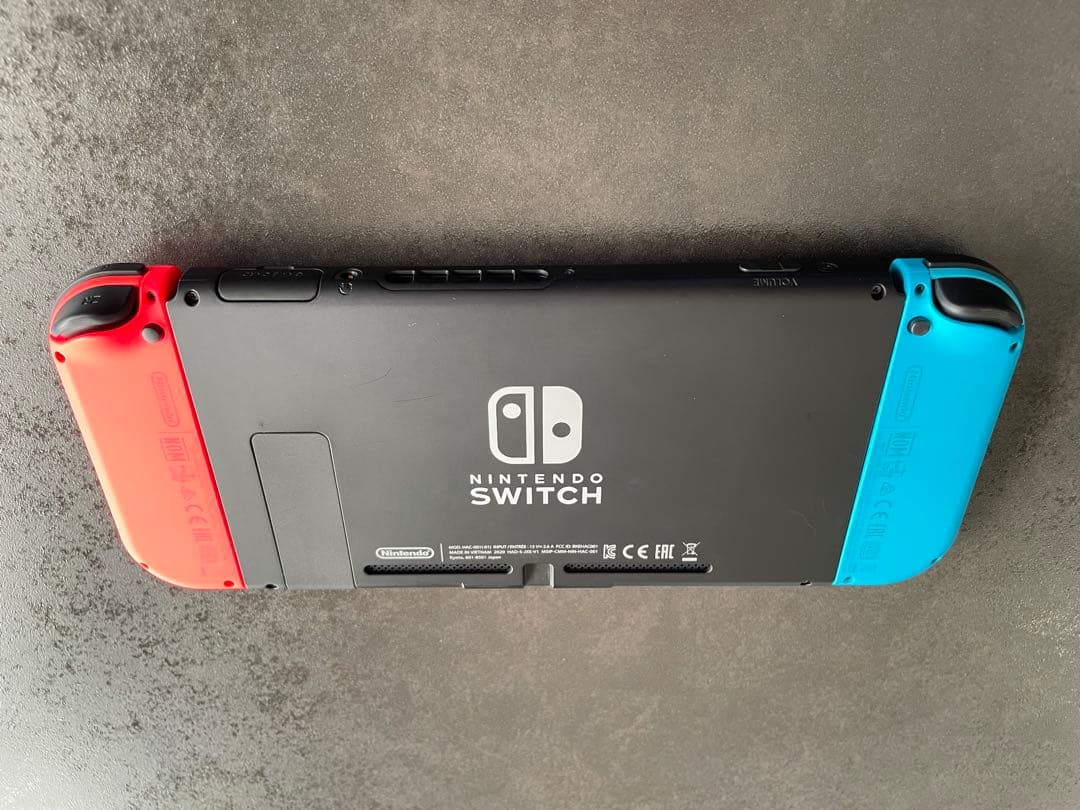 Nintendo Switch 後期型 バッテリー強化版