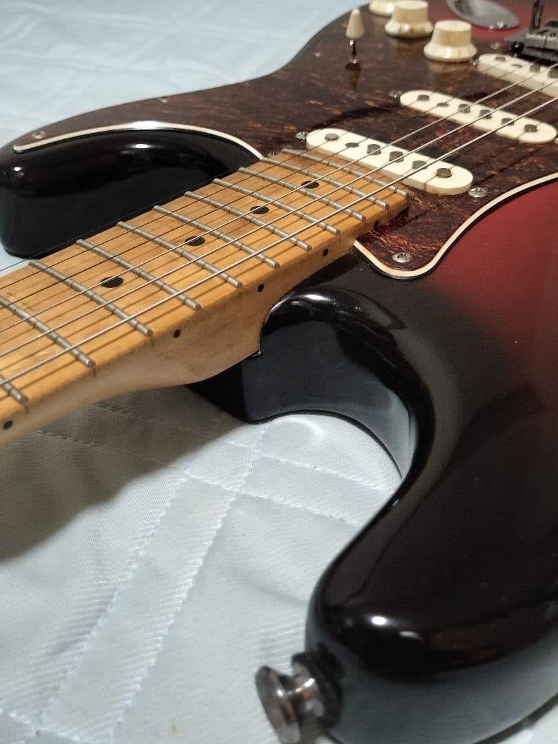 Squier スクワイヤー ストラト standard メイプル指板 ケース付