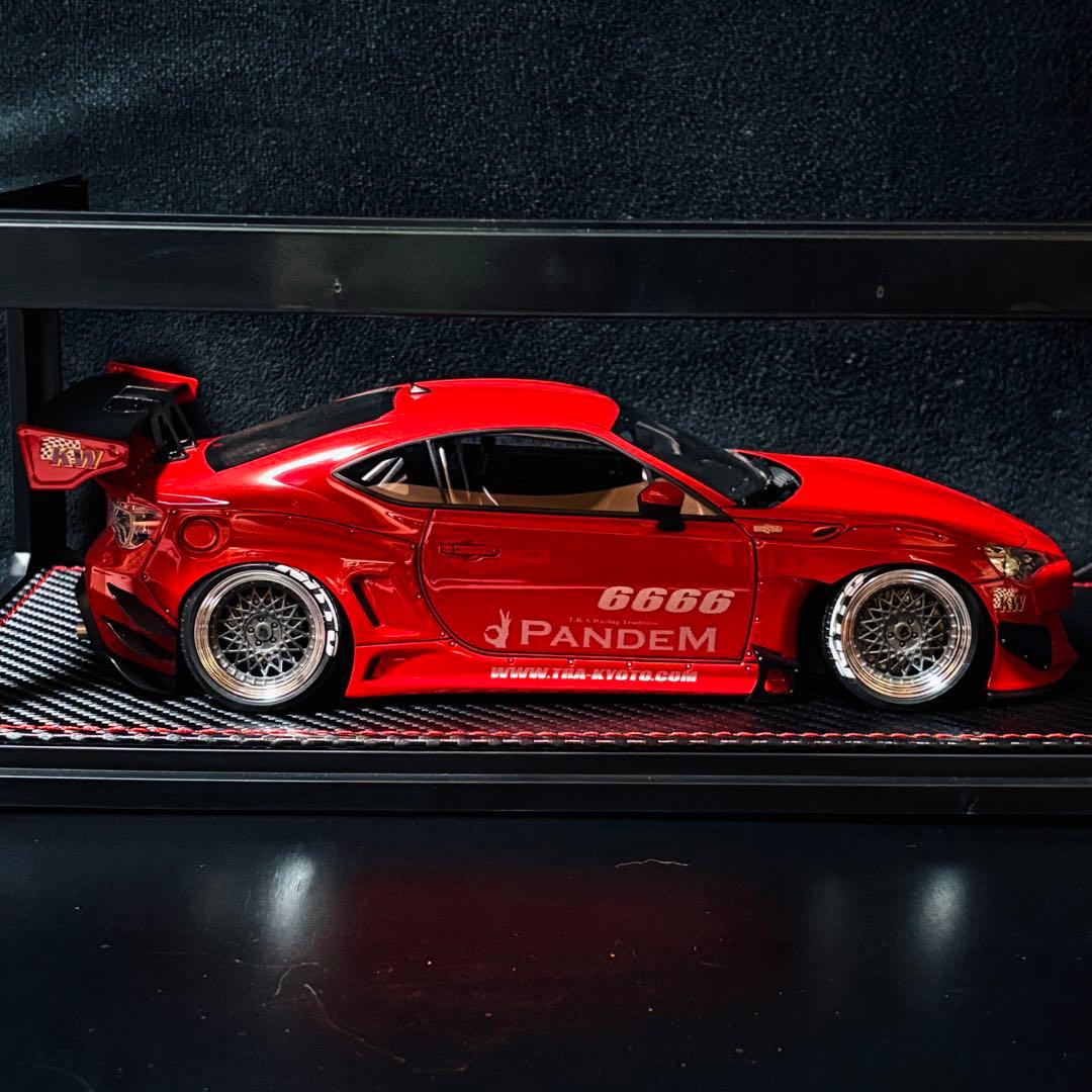 1/18 イグニッションモデル トヨタ 86 (ZN6) パンデム V3