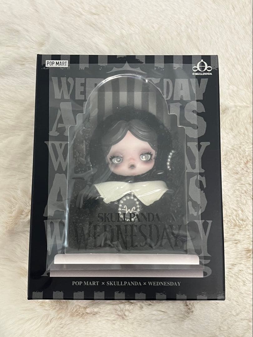 POPMART SKULLPANDA Wednesday NY限定スカルパンダ③