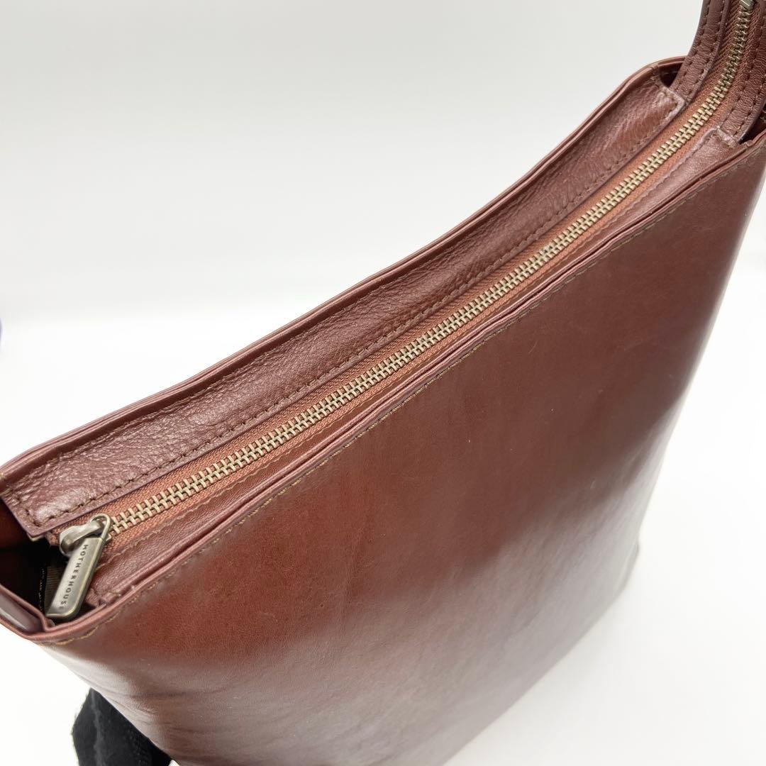 美品✨現行品　マザーハウス　ワンショルダーバッグ　ブライト　レザー　ブラウン