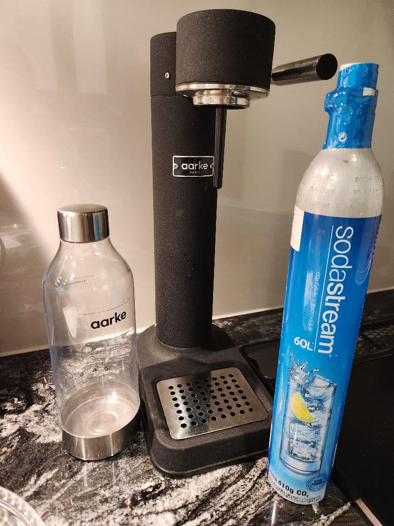 アールケ カーボネーター2 シルバー 炭酸水メーカー 740 Amazon