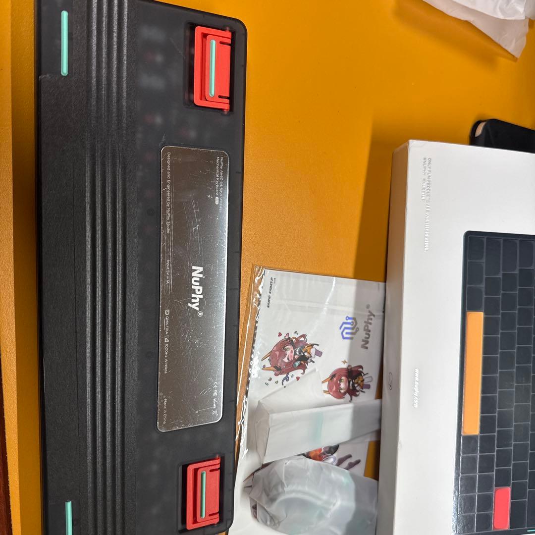 NuPhy Air60 キーボード 本体 カバー付き NuPhy AIR60 赤軸 メカニカル