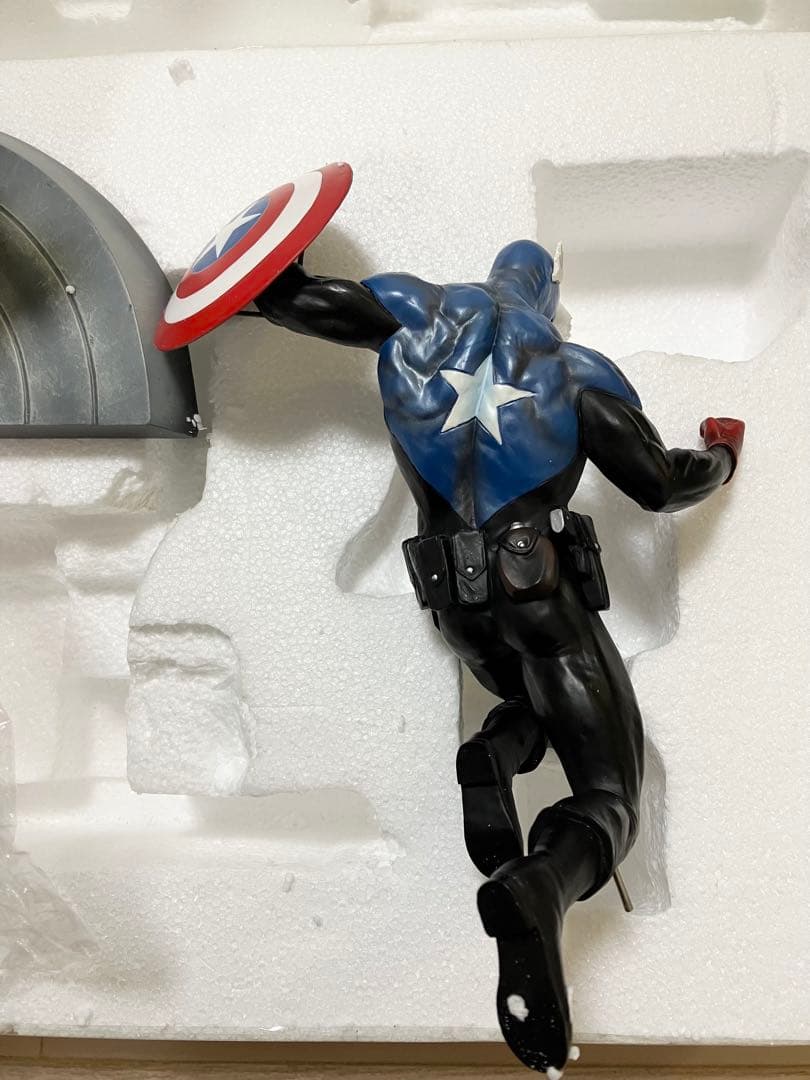 1000体限定 ニューキャプテンアメリカ コトブキヤ ファインアート