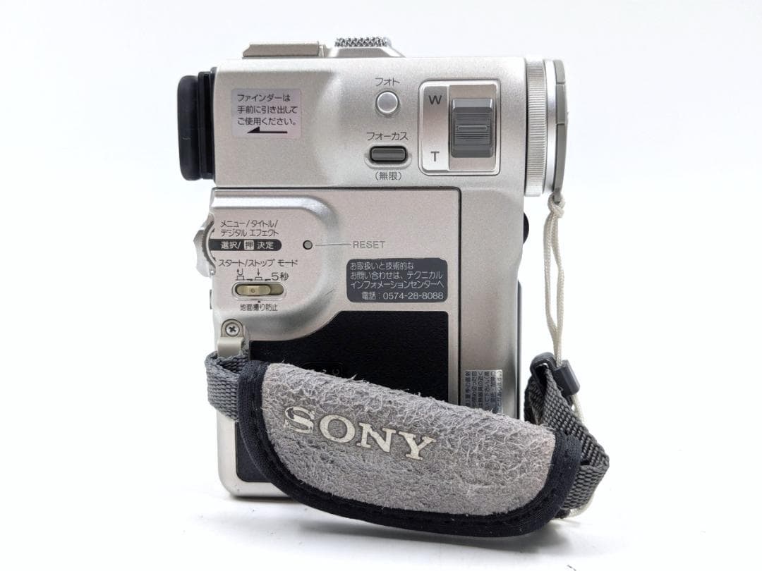 miniDVのダビングに！ SONY ビデオカメラ DCR-PC1 03
