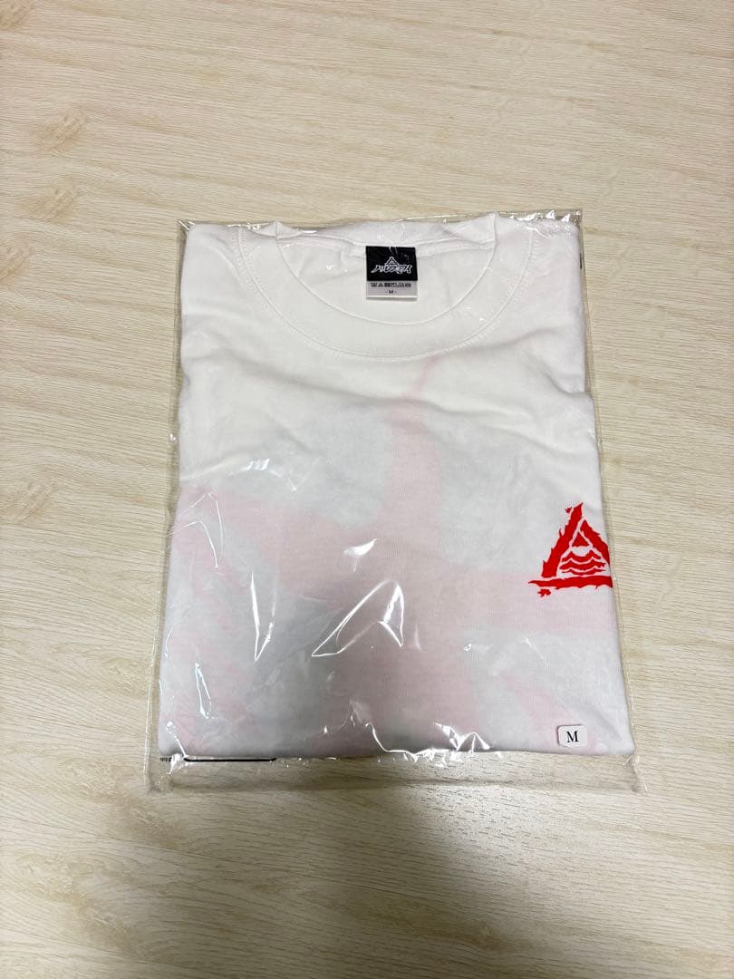 ハルカミライ 赤星ロゴ Tシャツ Mサイズ ホワイト - メルカリ