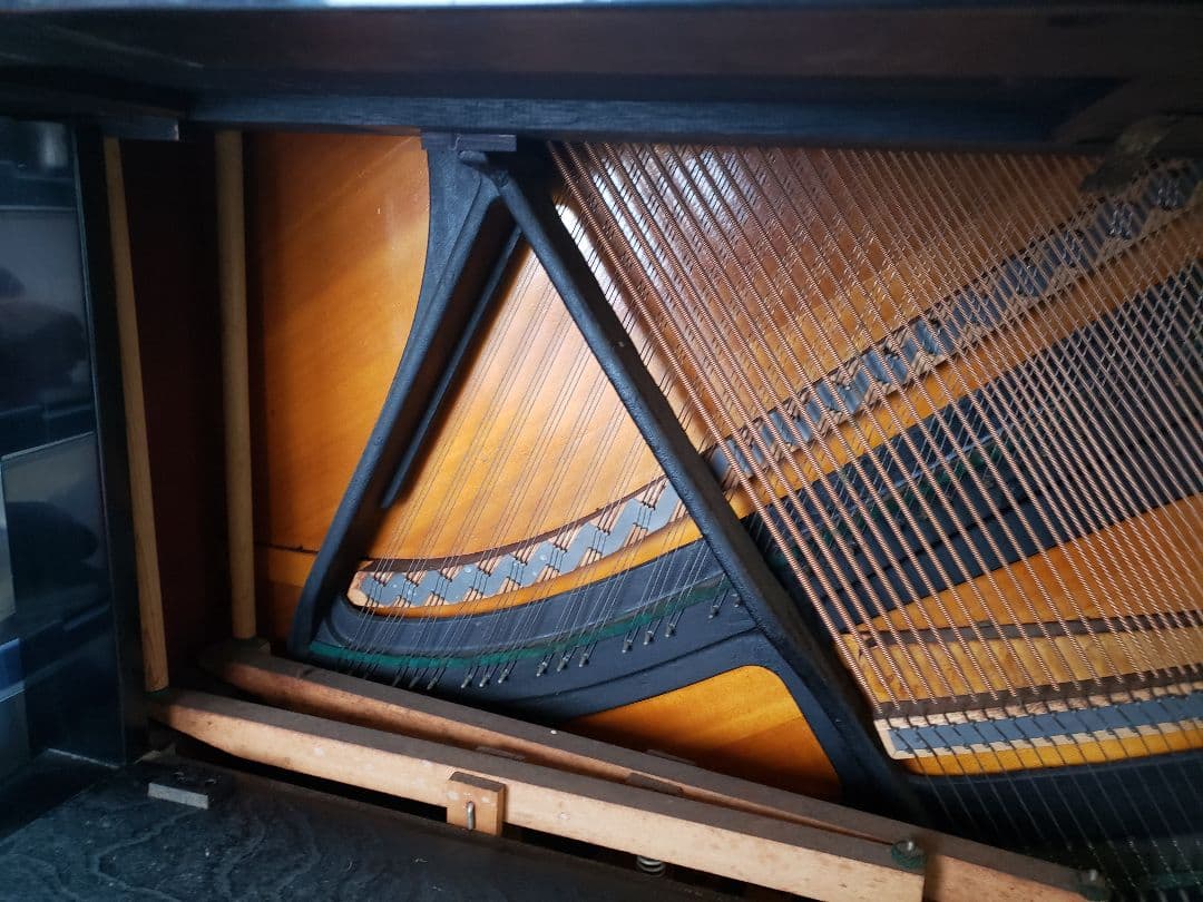 YAMAHA アップライトピアノ U1A 製造番号109638 - メルカリ