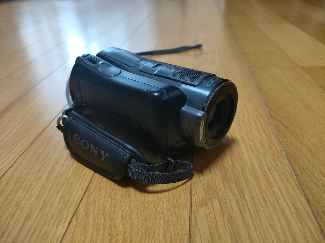 T*g様 大容量120GBHDビデオカメラ SONY Handycam HDR-