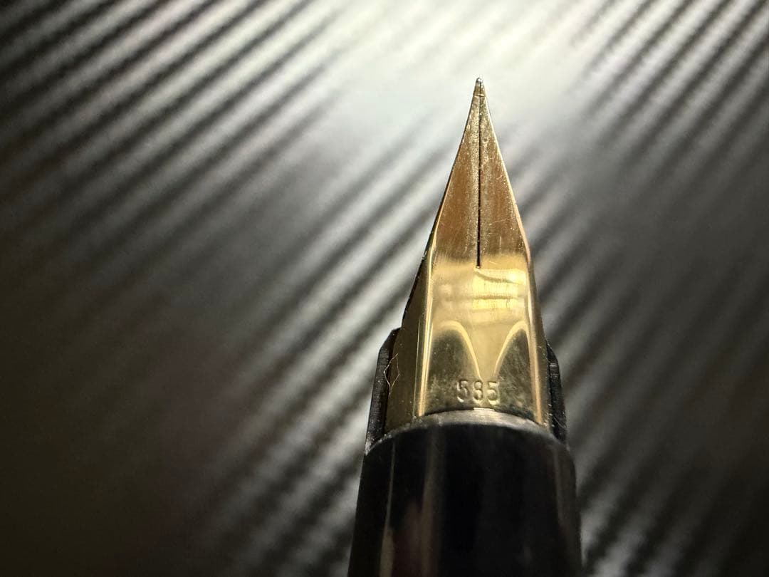 吸入式 モンブラン No.320 ブラック EF 極細字 万年筆 - メルカリ