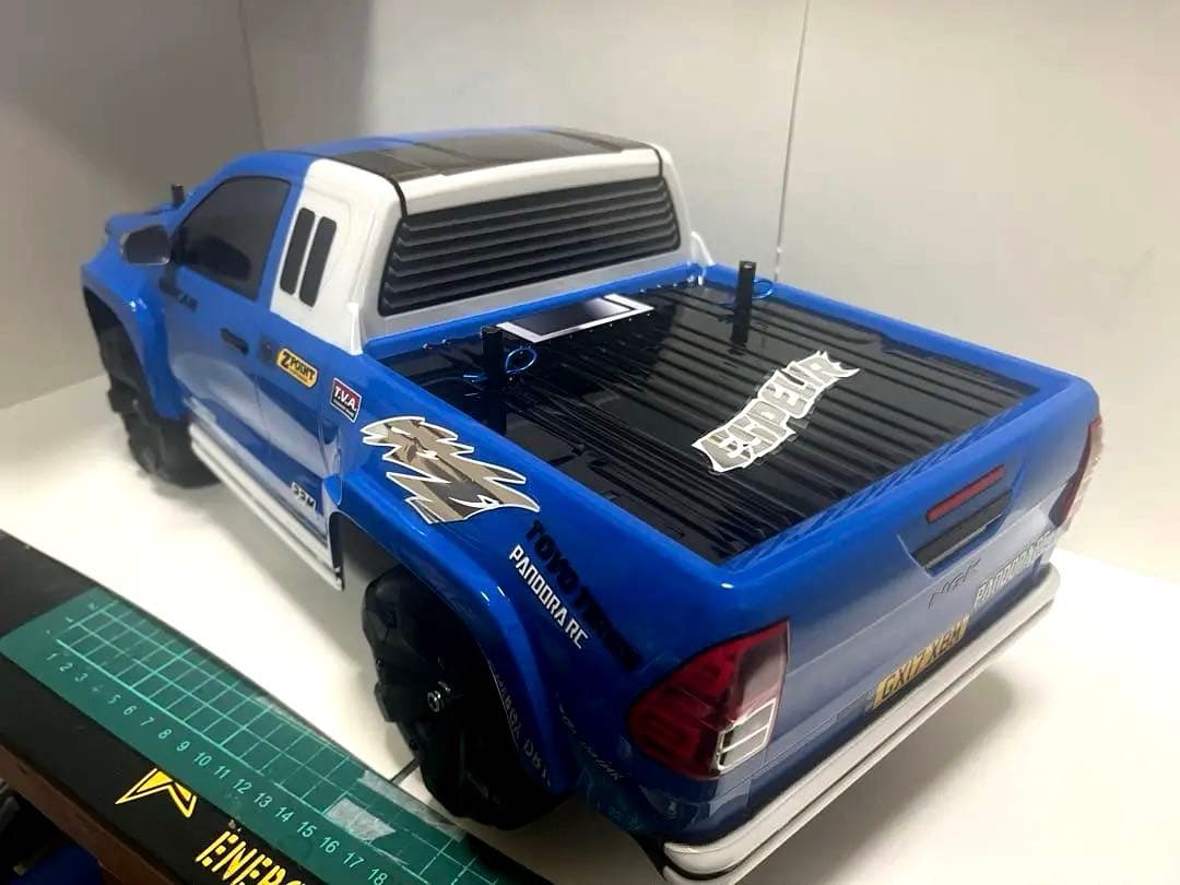 タミヤ 1/10 CC-01用 ハイラックス エクストラキャブ　ボディのみ