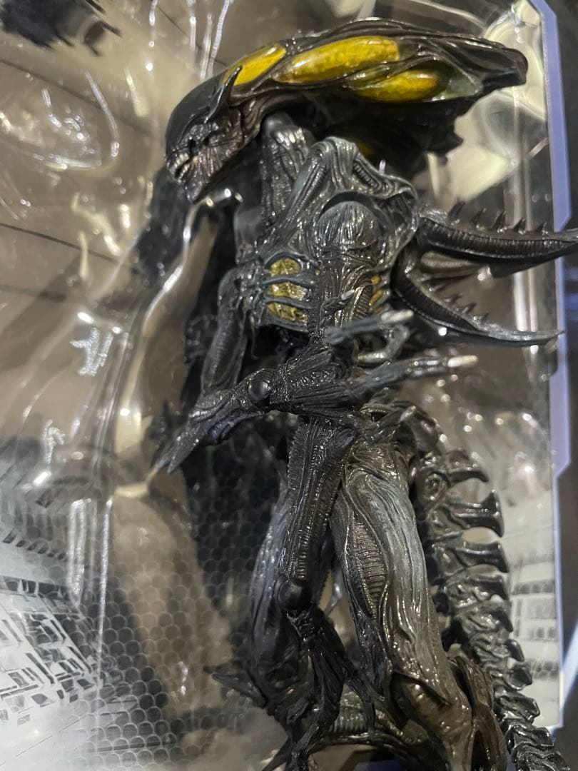 PLAYARTS ALIENS 改 スピッターエイリアン