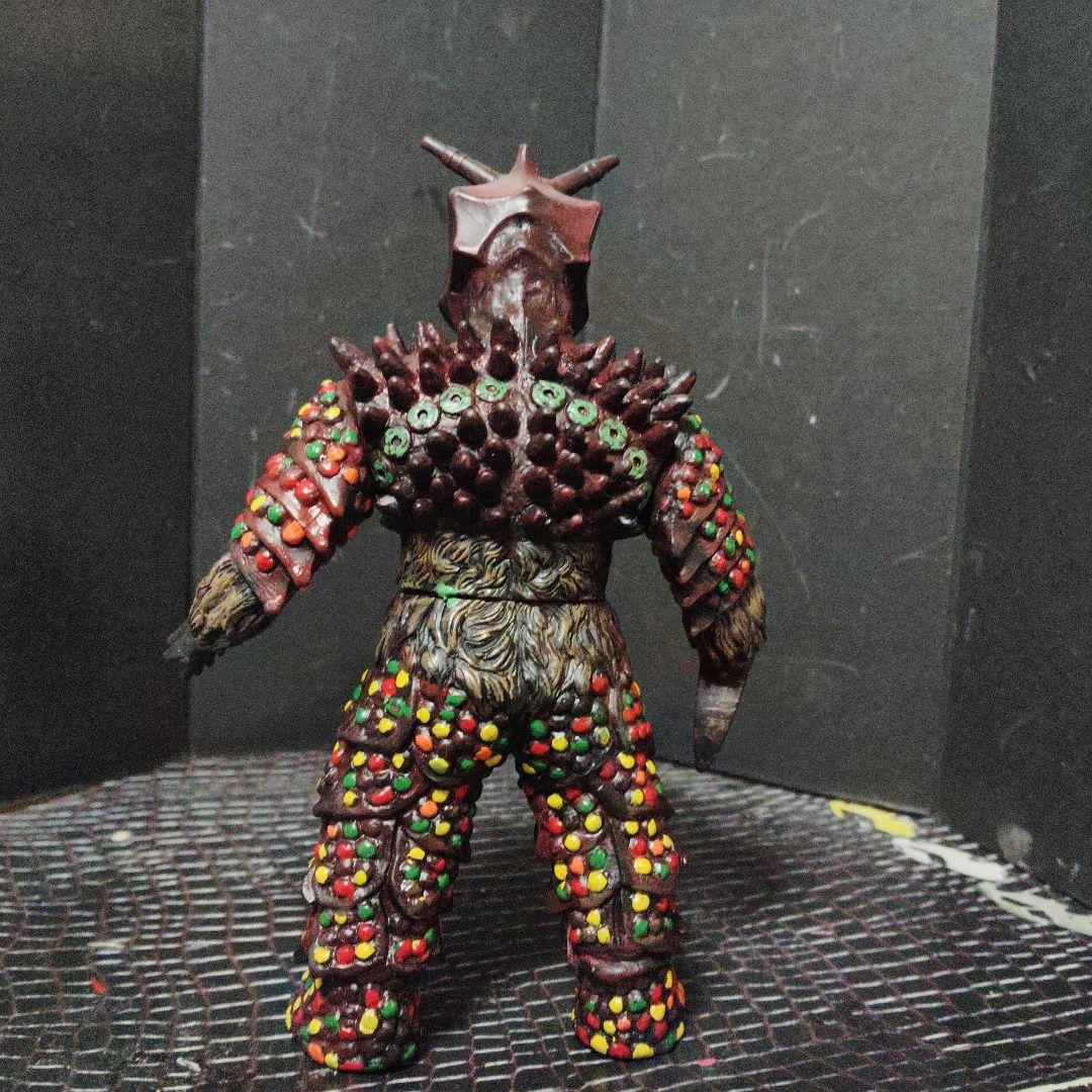 ウルトラ超獣旧型絶版ソフビ巨大ヤプール.ヒッポリト星人（2716ei.2334）