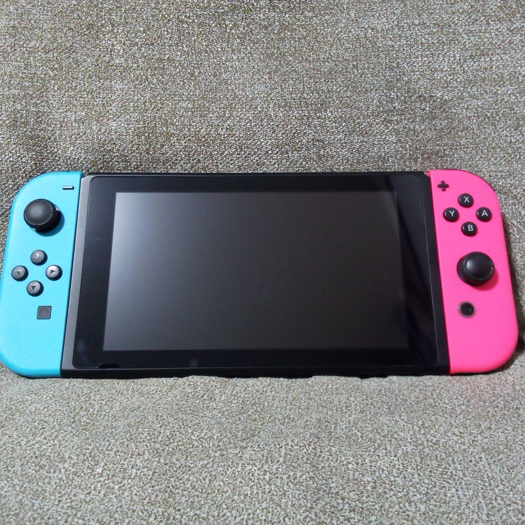 Nintendo Switch ジョイコン色違い