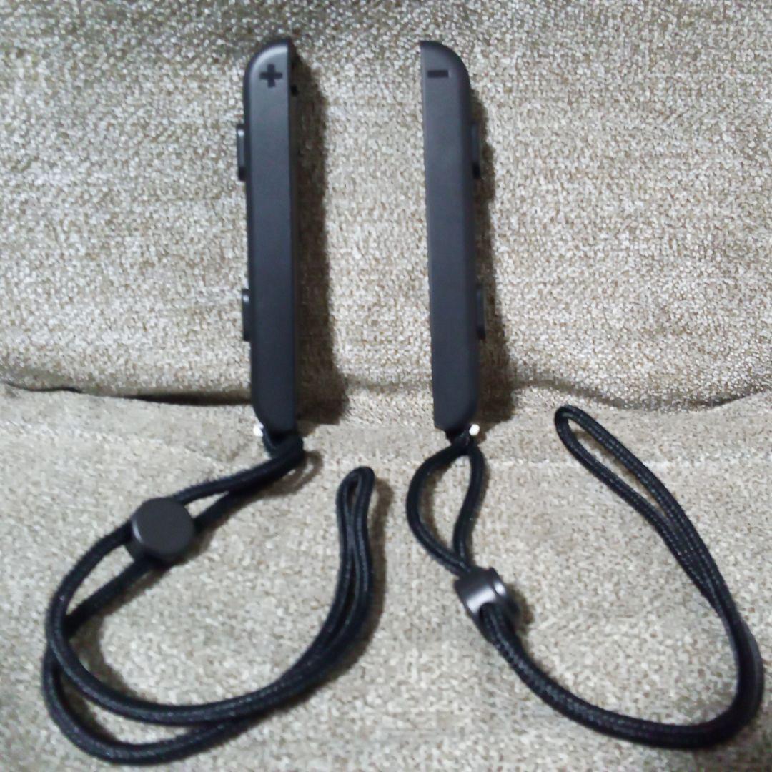 Nintendo Switch ジョイコン色違い