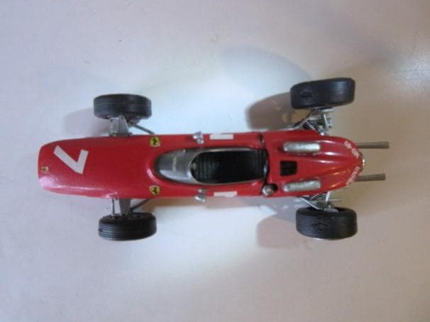 特価 SRC (1/43) フェラーリ 158