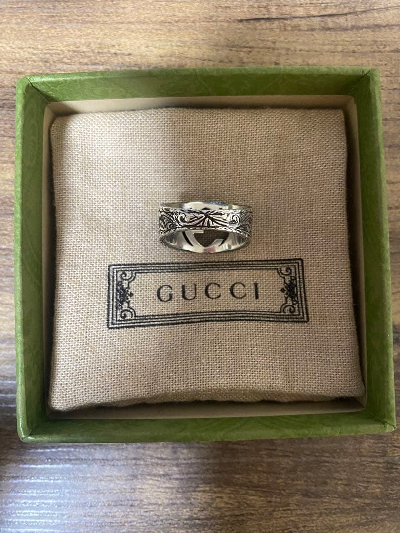 GUCCI リング 18号