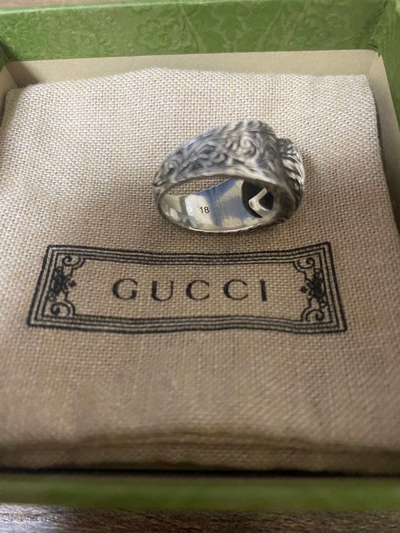 GUCCI リング 18号