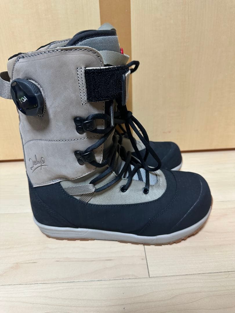 【値下げ週末限定】deeluxe ARETHRIN 26.5 ステージ4