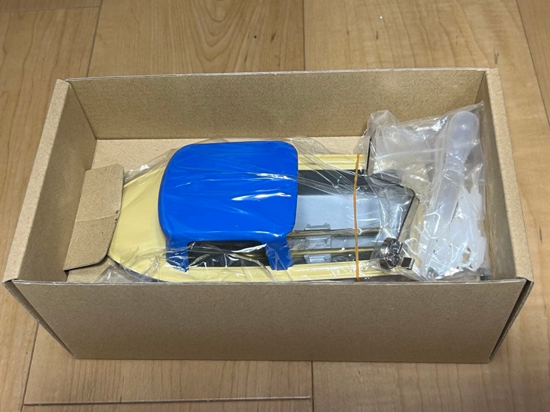 【希少新品】 崖の上のポニョ 宗介のポンポン船 ブリキのポンポン船 ジブリ