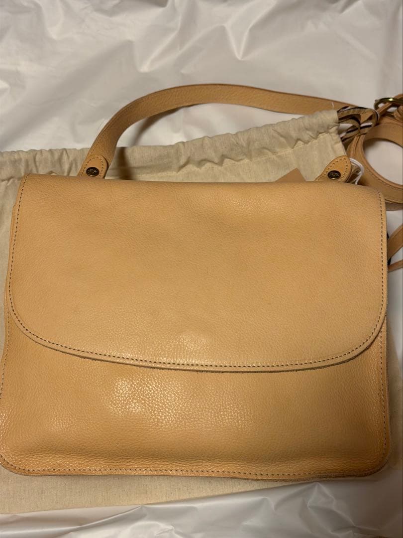 新品未使用 イルビゾンテ ショルダーバッグ ナチュラル