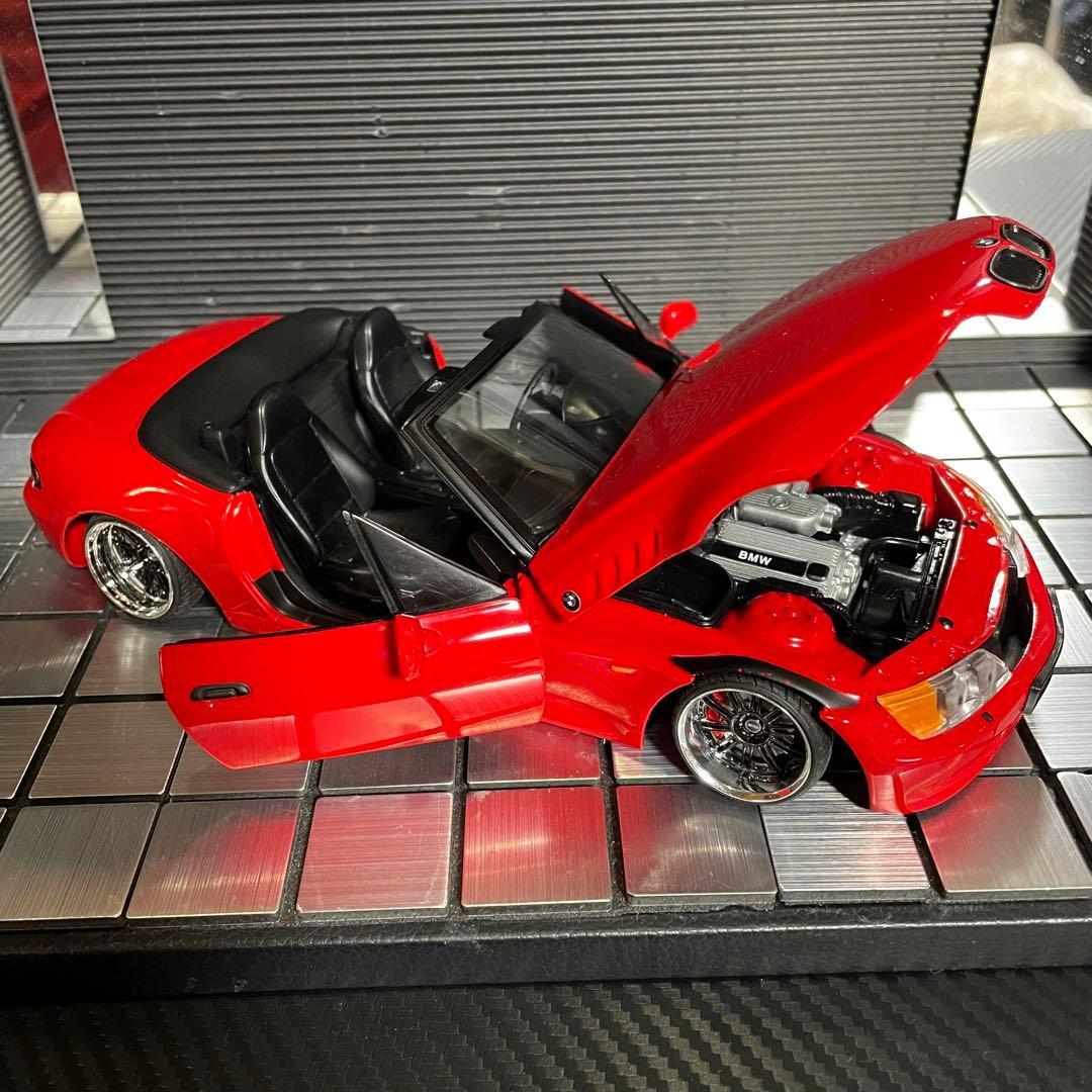 UTモデル 1/18 BMW Z3 ロードスター（カスタム仕様)